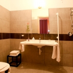Zafferano Bathroom
