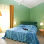 Alloro Bedroom